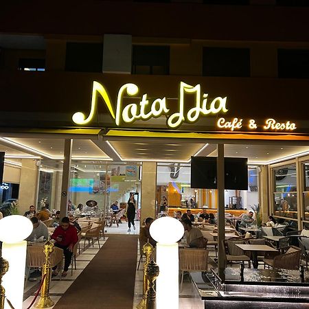 Beautiful, Great Equipped 122 M Holiday Apartment Near Majorelle Garden And Gueliz With Pool Views And A Large Balcony And Terrace مراكش المظهر الخارجي الصورة