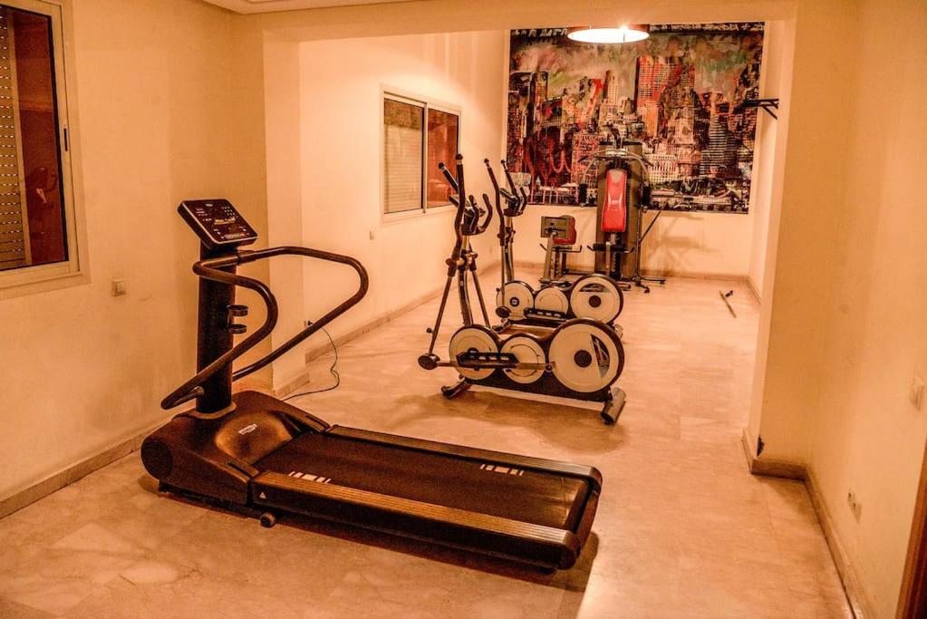 Beautiful, Great Equipped 122 M Holiday Apartment Near Majorelle Garden And Gueliz With Pool Views And A Large Balcony And Terrace مراكش المظهر الخارجي الصورة
