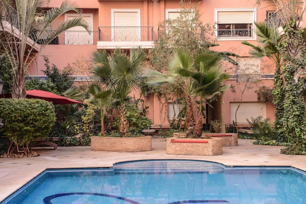 Beautiful, Great Equipped 122 M Holiday Apartment Near Majorelle Garden And Gueliz With Pool Views And A Large Balcony And Terrace مراكش المظهر الخارجي الصورة