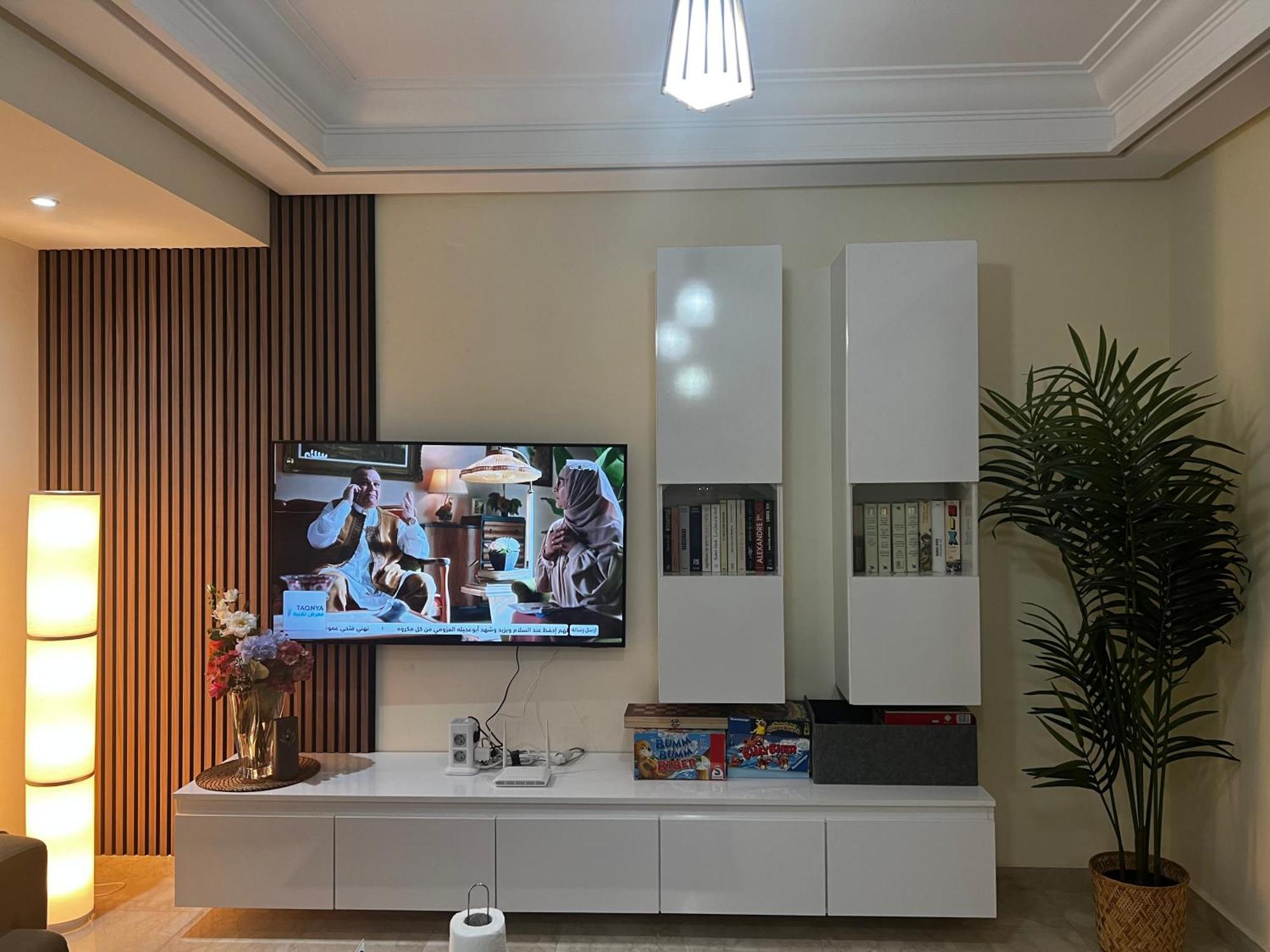 Beautiful, Great Equipped 122 M Holiday Apartment Near Majorelle Garden And Gueliz With Pool Views And A Large Balcony And Terrace مراكش المظهر الخارجي الصورة